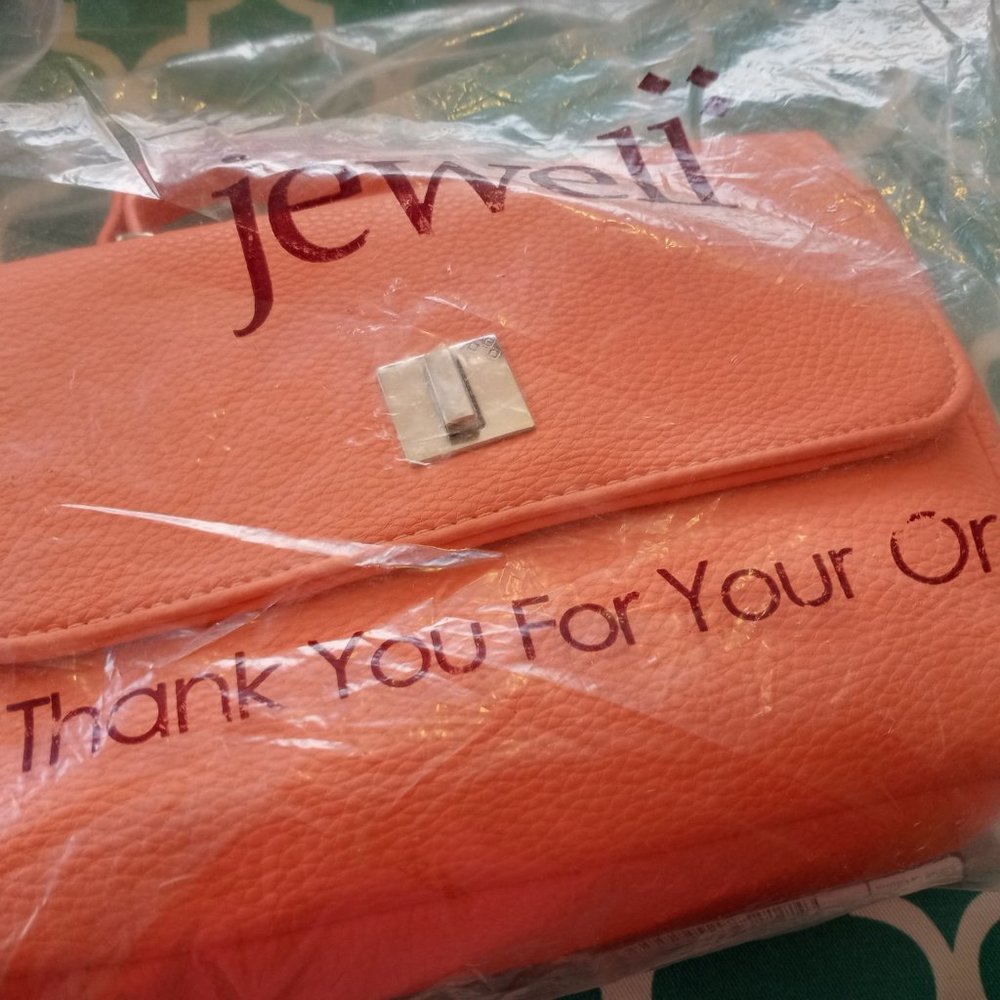 Crossbody Handbag - Picture 4 of 7